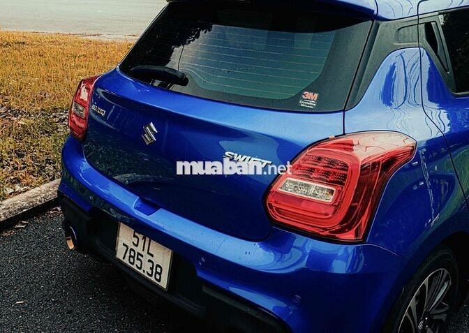 Suzuki Swift 2023 - 12900 km
