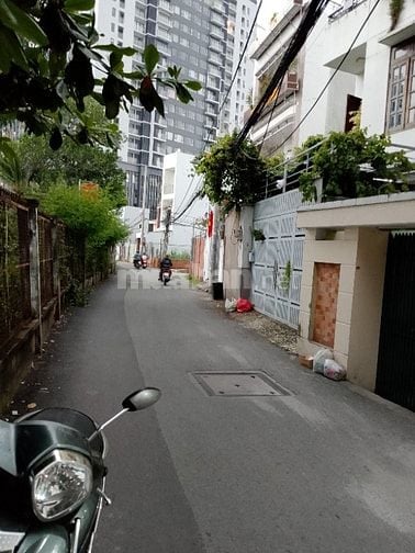 Cho thuê nhà nguyên căn mặt tiền hẻm xe hơi 236 Nguyễn Văn Linh, Q7