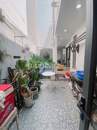 BIỆT THỰ BÌNH THẠNH CÓ HỒ BƠI – 100M², NỞ HẬU TÀI LỘC – GIÁ CHỈ 8.9 TỶ