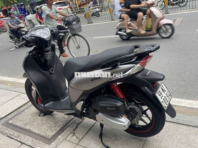Honda SH mode 2019 mới 90% Bstp chính chủ