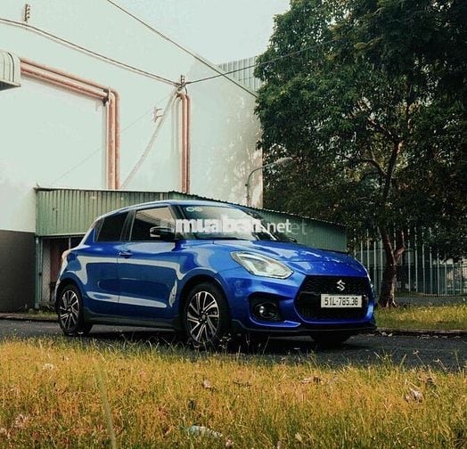 Suzuki Swift 2023 - 12900 km