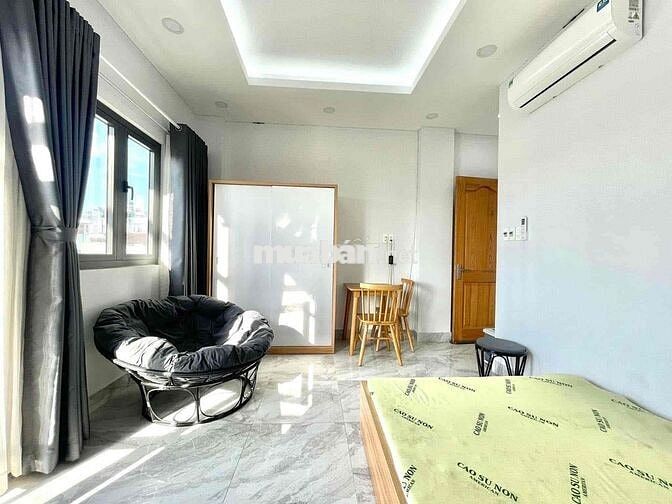 HOT! CĂN BAN CÔNG SIÊU THOÁNG NGAY CẦU LÊ VĂN SỸ Q3 BẢO VỆ - THANG MÁY