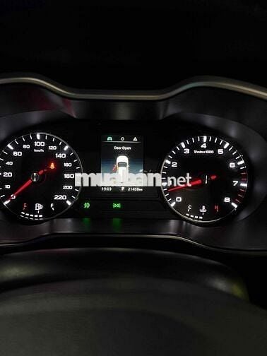 MG MGZS 2023 Luxury 1.5 AT 2WD - 21400 km