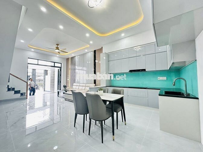 NHÀ 1 TRỆT 1 LẦU – PHÚ HÒA   1 trệt 1 lầu, sân ô tô, , 3PN, bếp, 2WC