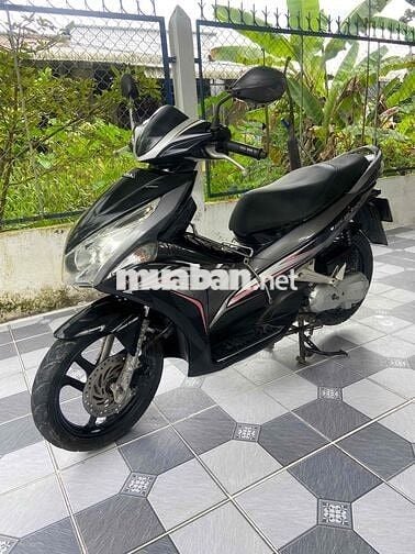 Ab 2012 chính chủ máy êm  zin ngoại hình liền lạc