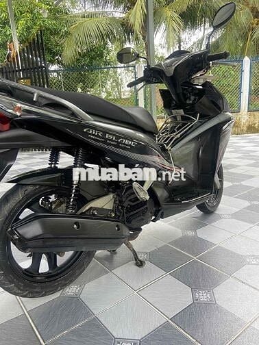 Ab 2012 chính chủ máy êm  zin ngoại hình liền lạc
