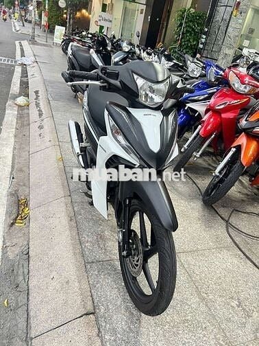 Honda wave RSX Fi 2018 mới 90% Bstp chính chủ