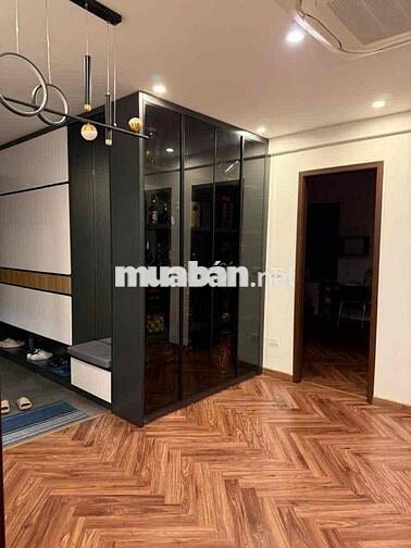 Giá đầu tư 100 m2 sổ đỏ to đùng căn hộ 4 ngủ phố Trường Chinh ô tô đỗ
