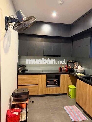 Giá đầu tư 100 m2 sổ đỏ to đùng căn hộ 4 ngủ phố Trường Chinh ô tô đỗ