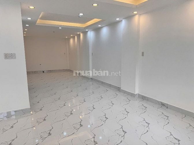 Chính chủ nhà mặt tiền Bán Gấp
