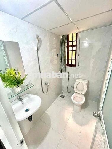 Cho Thuê Phòng Cửa Sổ Thoáng Đầy Đủ Nội Thất Gần Luỹ Bán Bích Tân Phú