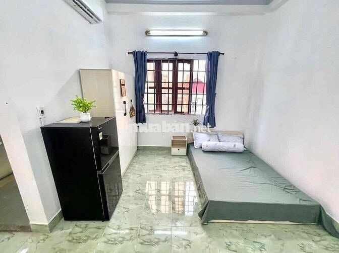 Cho Thuê Phòng Cửa Sổ Thoáng Đầy Đủ Nội Thất Gần Luỹ Bán Bích Tân Phú