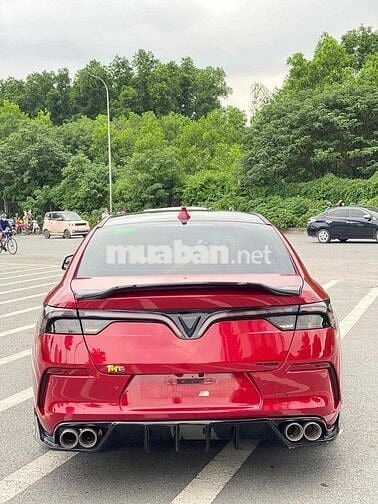 VinFast Lux A2.0 2022 A2.0 Tiêu chuẩn - 50000 km