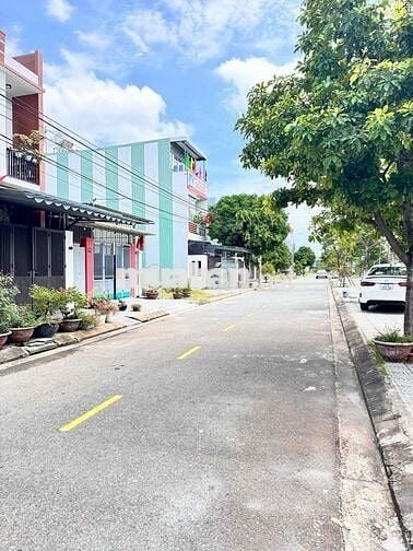 Bán nhà Bá Tùng- Hoà Quý đối diện công viên 4tỷ100 gần cầu Khuê Đông