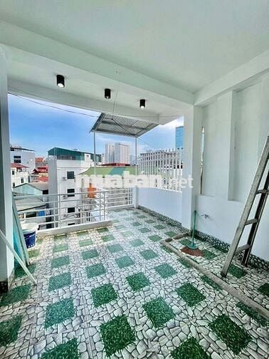 BÁN NHÀ HOA BẰNG – CẦU GIẤY-- FULL NỘI THẤT - 30M RA PHỐ