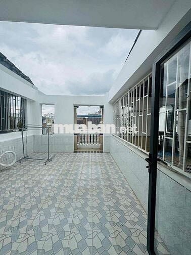 🏦 Nhà mới NC nup hẻm 71 Đường số 6 P15