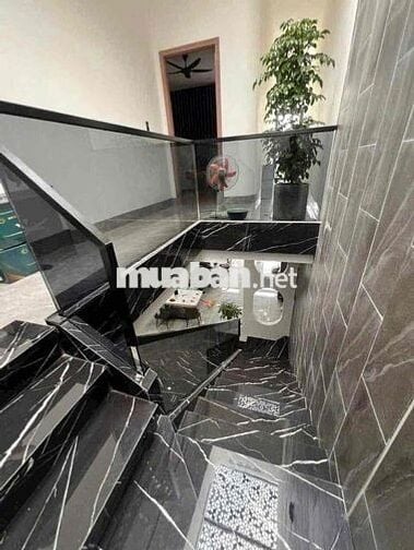 Nhà 1 Trệt 1 Lầu 137m2 .4 Phòng Ngủ