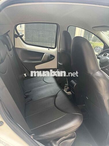 Toyota Aygo 2011 - 16000 km