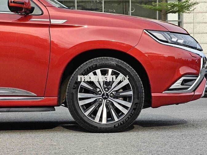 Mitsubishi Outlander 2022 Pre 2.0 CVT - 59000