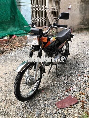 win tàu Máy chạy cực êm  như xe Nhật