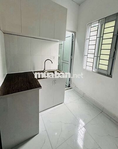 Nhà ngõ 214 nguyễn xiển 2t7 3t 6 phòng nghủ DT 52m