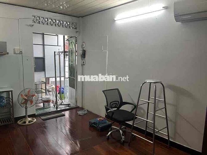 Cho thuê phòng trọ sạch sẽ 25m2 cmt8 q10