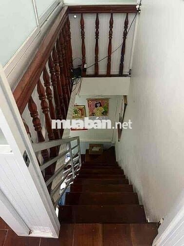Cho thuê phòng trọ sạch sẽ 25m2 cmt8 q10