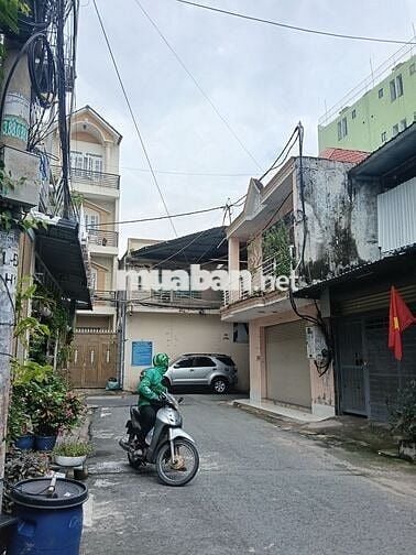 🏡Mặt tiền vừa ở vừa kinh doanh- xe hơi vô nhà-diện tích lớn. Nhỉnh 7tỷ