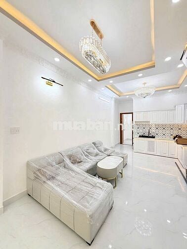Nhà Đẹp 1 Lầu – Mặt Tiền Kinh Doanh – Xe Hơi Tới Nhà –Nhà Bè Gần Quận