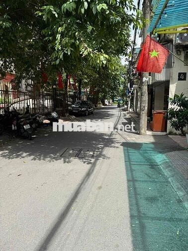 CẦN BÁN TẬP THỂ TẦNG 1 KINH DOANH THANH XUÂN BẮC , KHUẤT DUY TIẾN