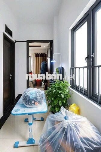 Cho thuê nhà nguyên căn.Đường Phạm Văn Hai.Phường 5.Quận Tân Bình.