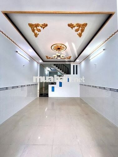 BÁN NHÀ 56 M2-3PHÒNG NGỦ- 2 WC-GIÁ 1 TỶ 880TR -GẦN CHỢ NGÃ 5 VĨNH LỘC