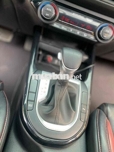 Kia Cerato 2020 2.0 AT Premium - 62000 km