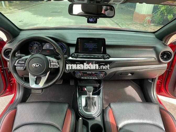 Kia Cerato 2020 2.0 AT Premium - 62000 km