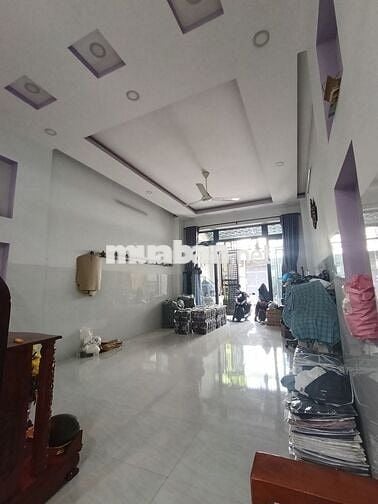 🏡Mặt tiền vừa ở vừa kinh doanh- xe hơi vô nhà-diện tích lớn. Nhỉnh 7tỷ