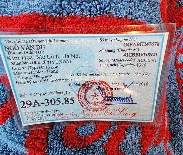 Hyundai Accent 2011 1.4 AT - 80000 km