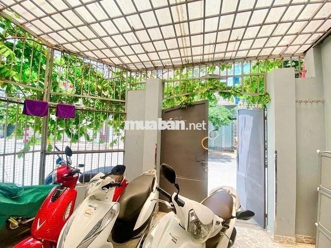 KHU VIP NHẤT ĐƯỜNG HOÀNG HOA THÁM - GA T3