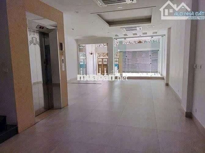 Cho thuê nhà phố kinh doanh phố Việt Hưng 90 m , vỉa hè rộng 3 thoáng