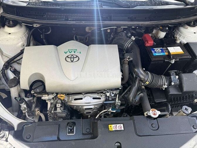 Vios E 2022 màu trắng ngọc trai