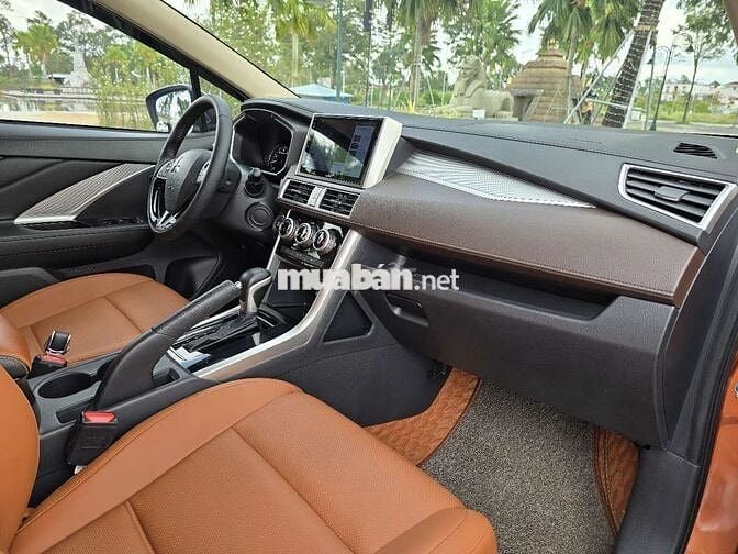 OUTLANDER 2020 AT BẢN CROSS CAO CẤP SIÊU LƯỚT