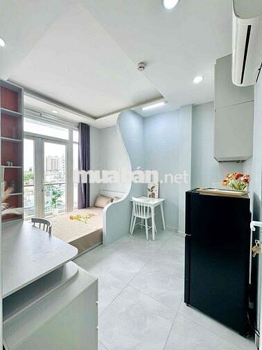 CHO THUÊ CĂN STUDIO BAN CÔNG - NGAY CẦU NGUYỄN VĂN CỪ - CÓ THANG MÁY