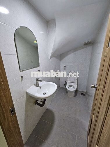 Cho thuê mặt bằng 4×20m mặt tiền đường 84 Cao Lỗ P4 Q8