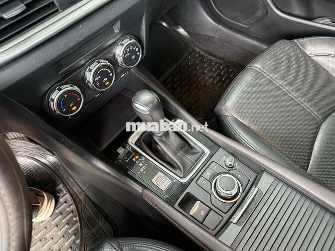 MAZDA 3 LUXURY 2019 CỰC SIÊU MỚI- CHỈ 35.000KM