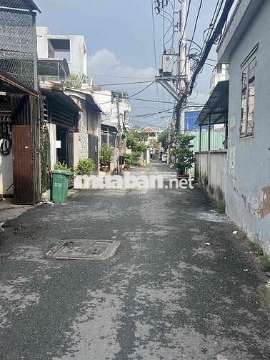 Bán Đất tặng kho xưởng , ngang 8 (183m) chỉ hơn 30tr
