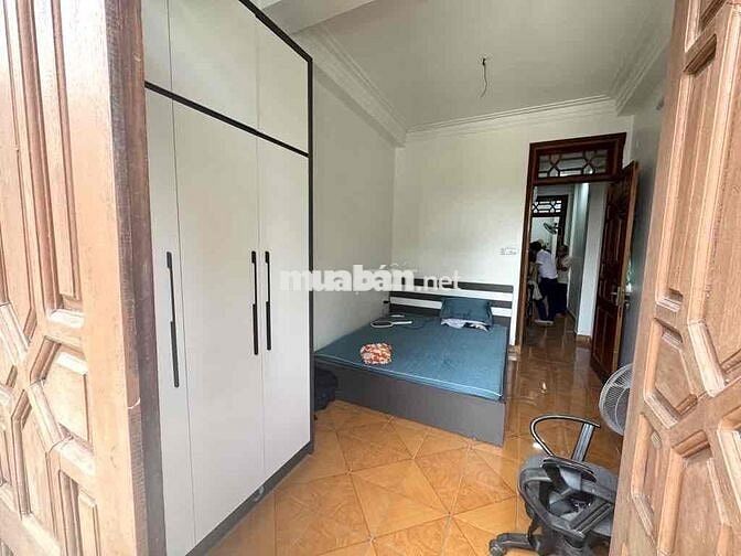 Trung Tâm Văn Quán – Mặt Phố Chiến Thắng – Nhà 5 Tầng 42m – Nhỉnh 10 T