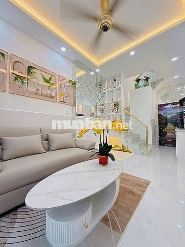 Bán nhà ngay Phú Thọ Hoà , 3 tầng , DTSD 60m2 , 2 phòng ngủ