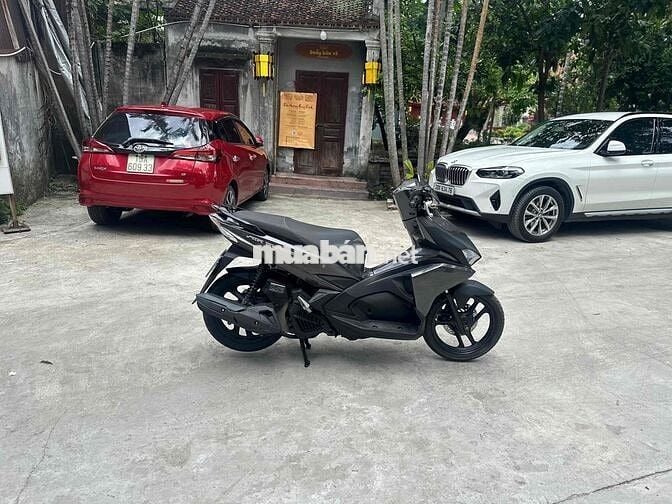 Air Blade 2016 máy zin chính chủ - Odo thấp