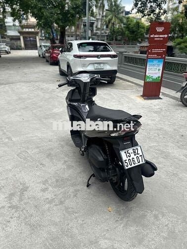 Air Blade 2016 máy zin chính chủ - Odo thấp