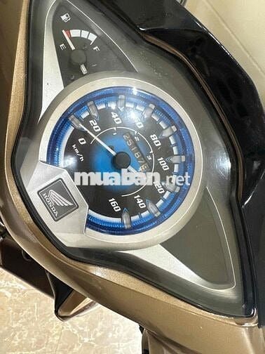 Future 125 Fi chạy chuẩn 2,5v km sai xin tặng xe