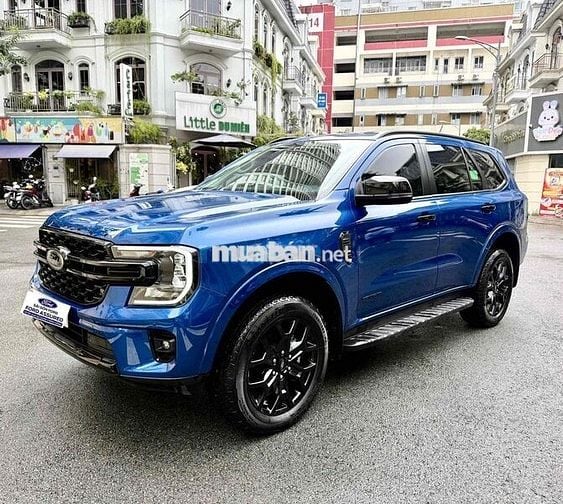 Everest Sport 2023 Xe Bán Tại Hãng Ford BH 2027